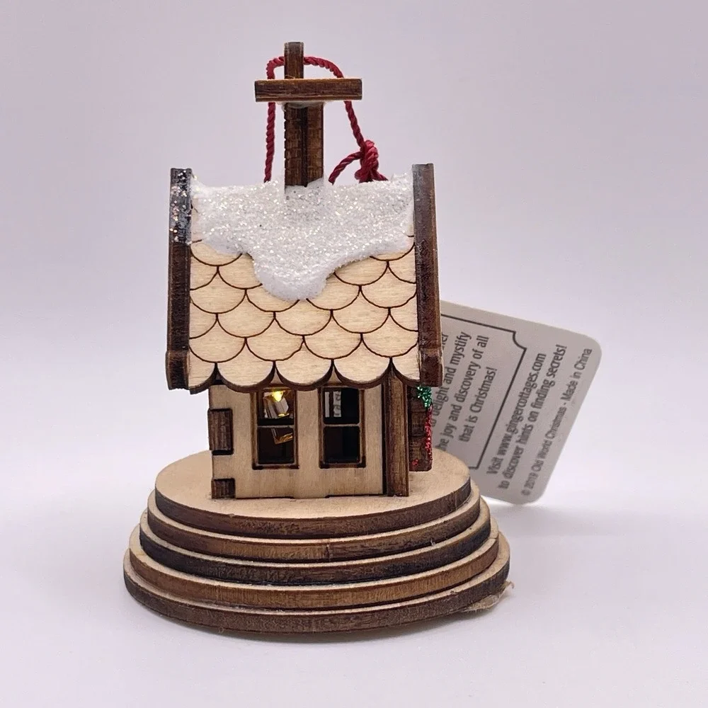 Ginger Cottages 2019 Snowy Gingerbread House Lighted Wooden Christmas Ornament‎